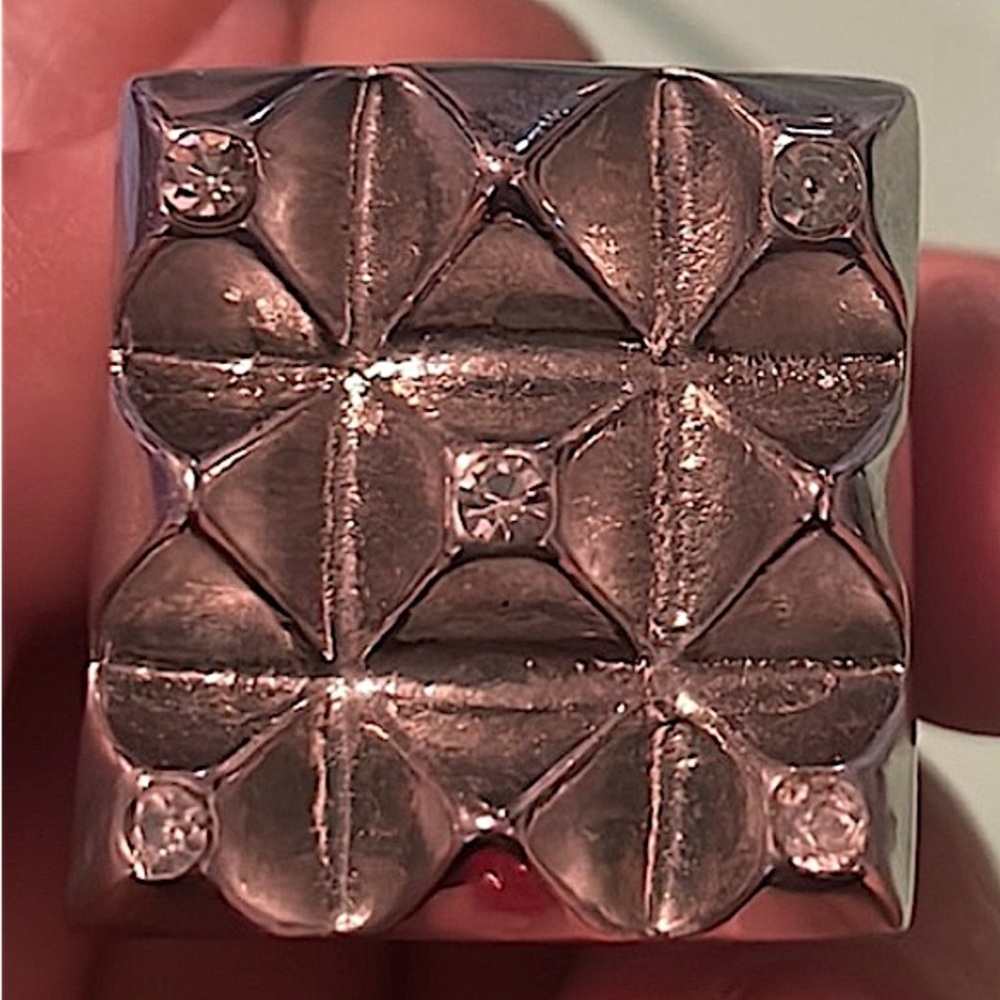 ✨💍Torrid Large Rhinestone Accented Pyramid Ring-sz 11💍✨ - Picture 6 of 7
